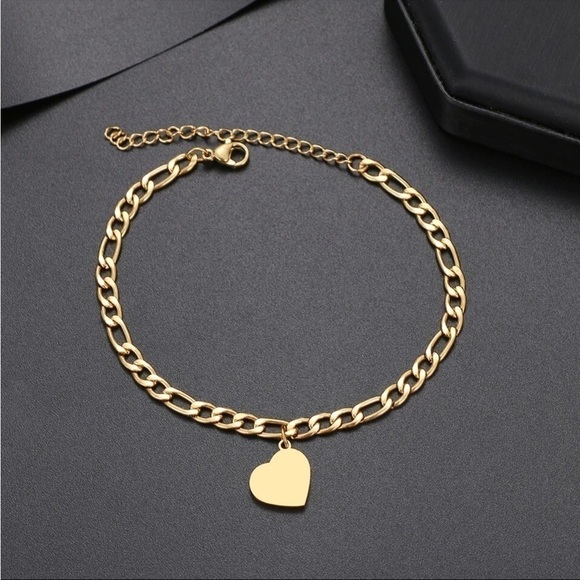 NEW Gold Figaro Chain Heart Charm Ankle Bracelet Anklet - Picture 1 of 7